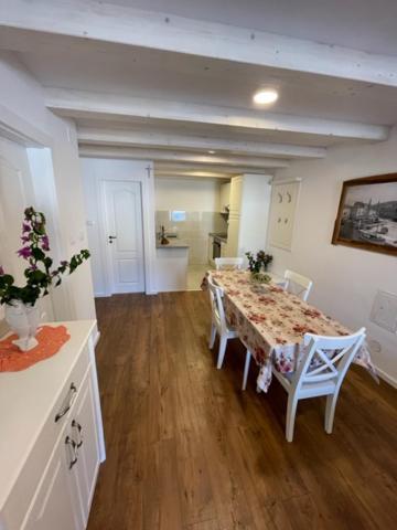 Apartment Concetta Cres Exterior foto